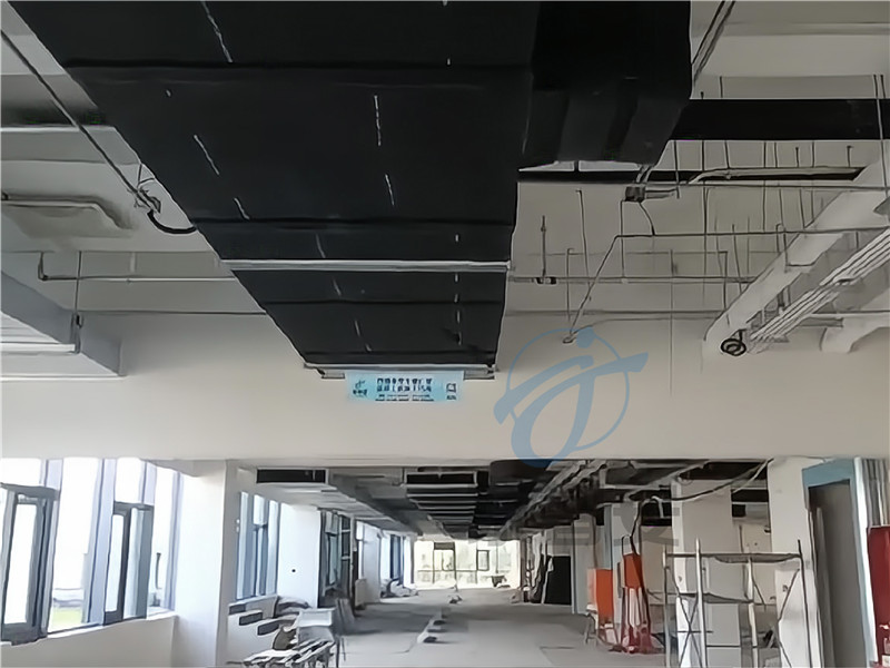 银行白色固定防火布