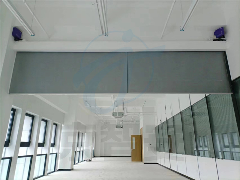 无缝拼接挡烟垂壁